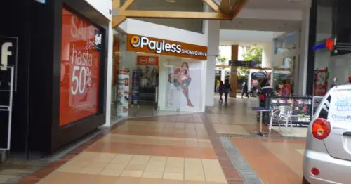 Payless plaza hot sale las americas